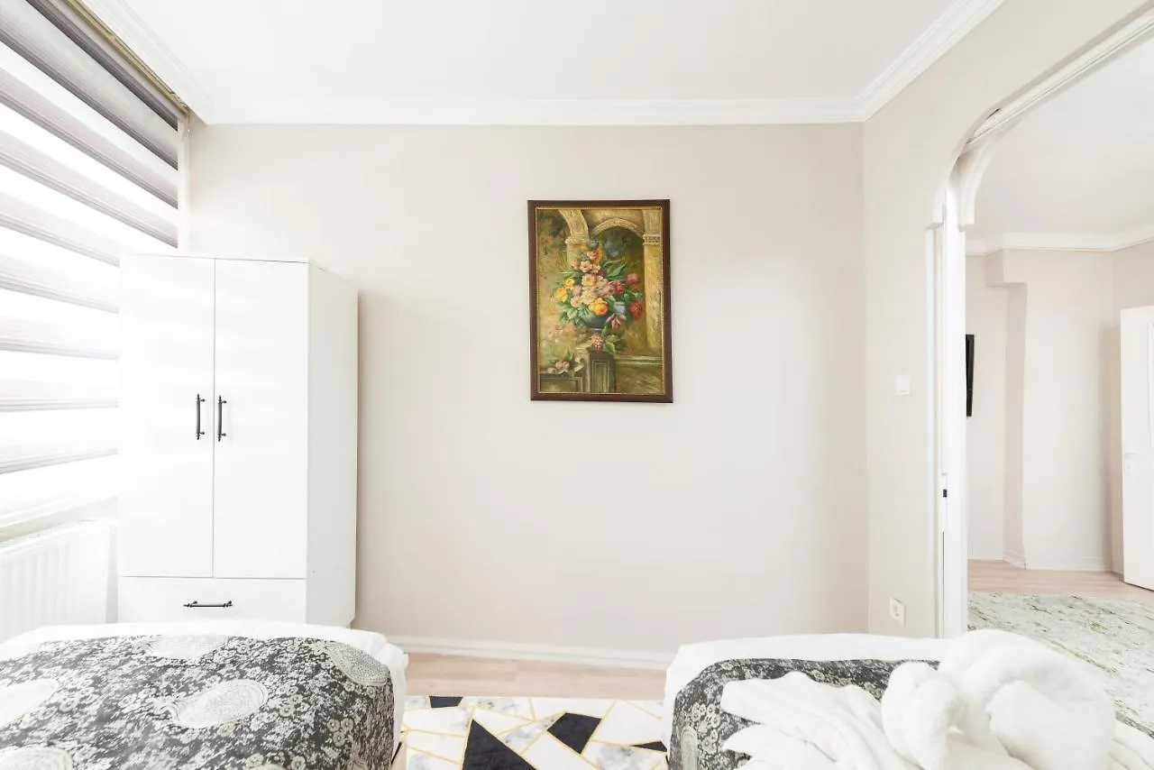 Denizpalaceapartment Istanbul Apartment