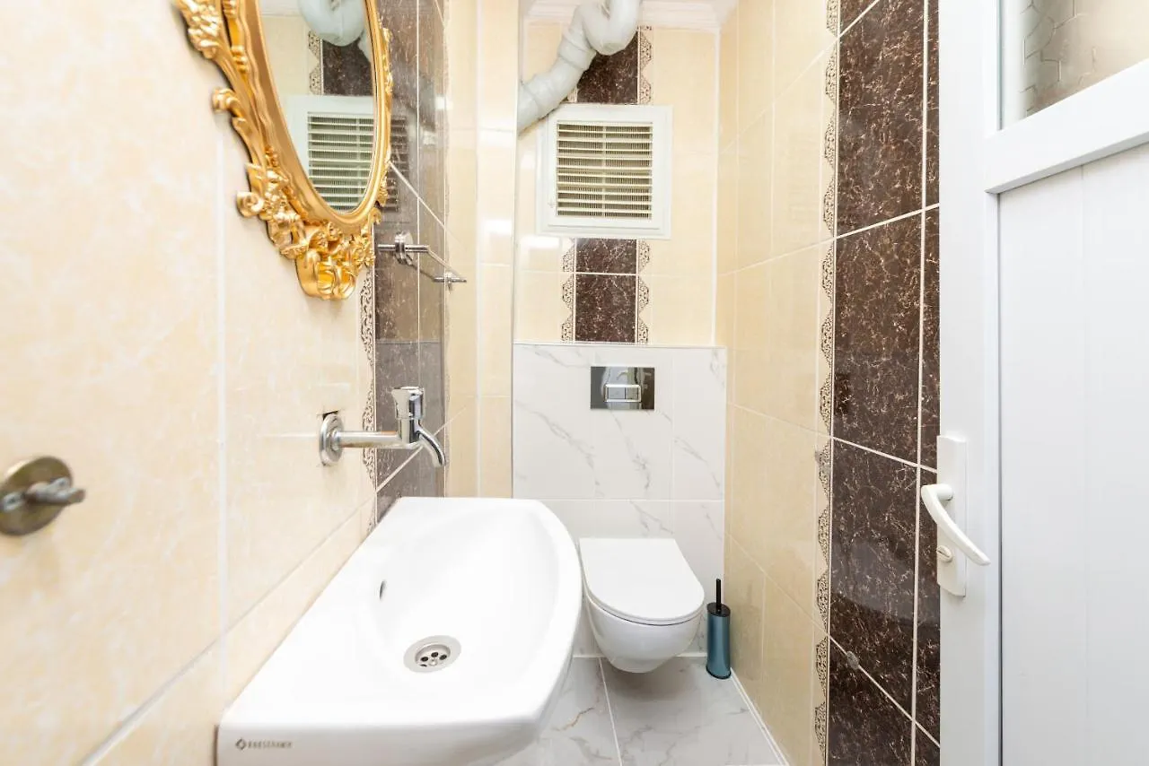 Denizpalaceapartment Istanbul Turkey